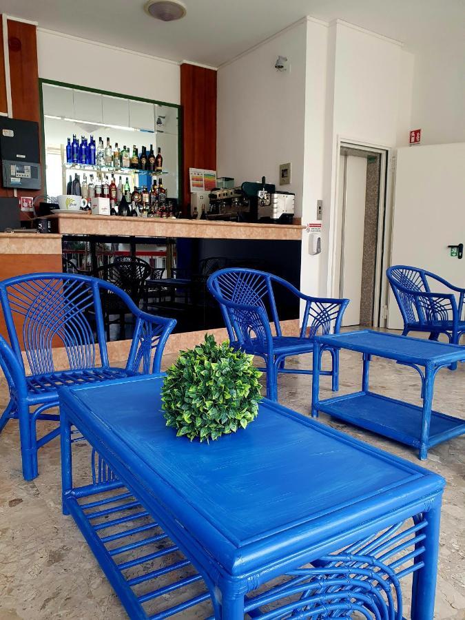 Albergo B&B Serafini Rimini Eksteriør bilde