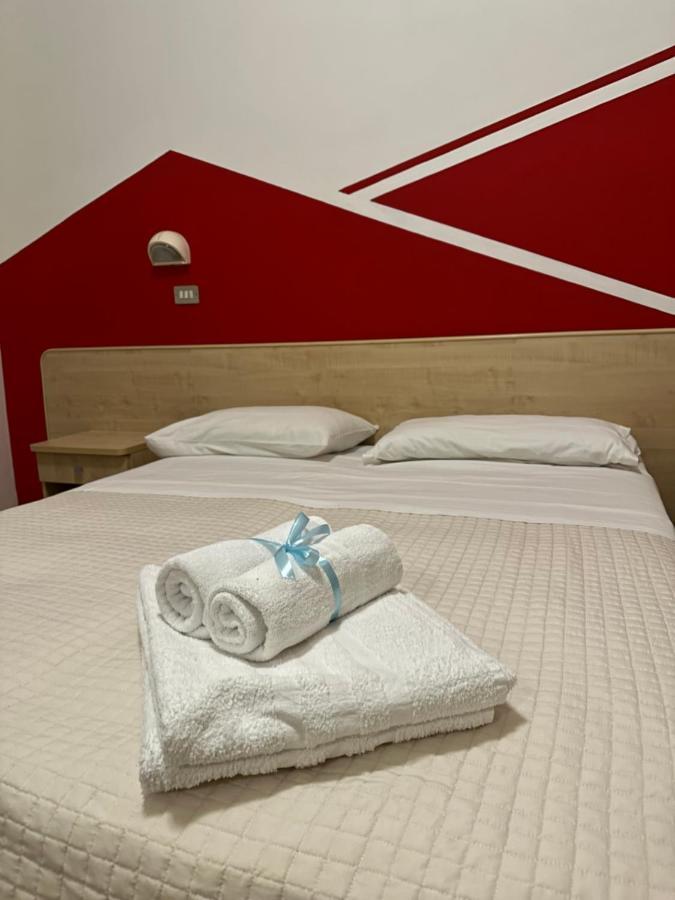 Albergo B&B Serafini Rimini Eksteriør bilde