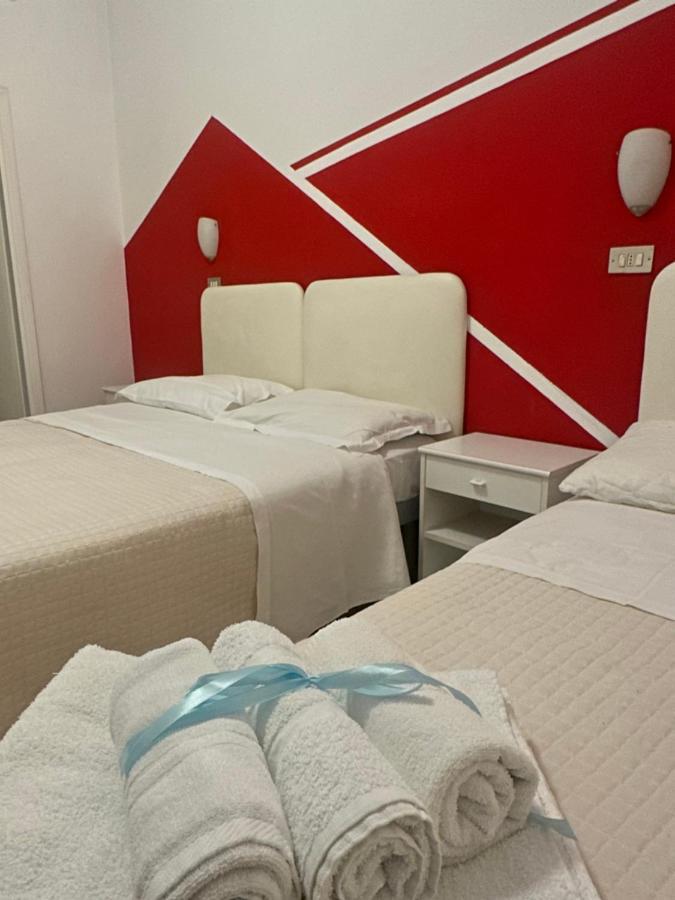 Albergo B&B Serafini Rimini Eksteriør bilde
